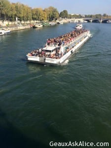 A little afternoon stroll toward Eiffel Tower 2