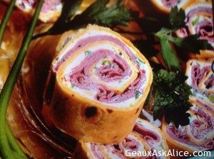 Horseradish Flavored Roast Beef Pinwheels