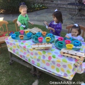 Peeps did a grand job. Some got more dye on themselves than on the eggs!