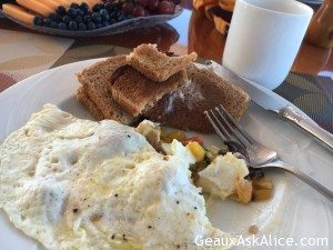 Travelled all night to Providence Town and enjoying my beautiful egg white omelet Trying to forget about The Tigers that did it show up to play.