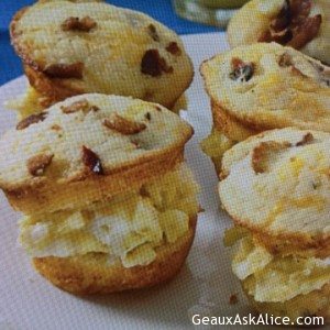 Delightful Scrambled Egg Muffin Sliders