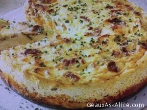 Crispy and Creamy Bacon-Cheddar Grits Quiche