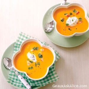 Flavorful Crockpot Carrot-Ginger Soup