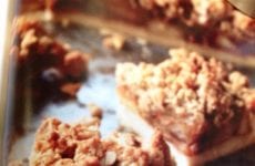Apple Pie Crunchy Bars