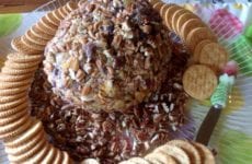 Sis's Sweet Cheese Ball