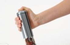 MASTRAD ELECTRIC PEPPER GRINDER