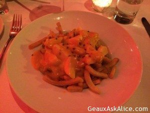 Main meals: Lamb Chops, Dover Sole, and their Canadian specialty-Poutine! Which basically is French Fries covered with lots of cheese and then extra ingredients. This Poutine was done with added seafood. Quite tasty if u like a lot of cheese! 