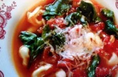 Tomato And Spinach Tortellini Soup