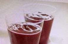 Green Tea and Cranberry Smoothie