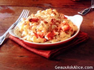 LOBSTER MAC AND CHEESE