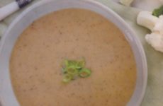 Creamy Roasted Cauliflower Soup