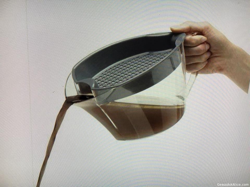 Today's Gadget from E's Kitchen in Lafayette, LA is the Truedeau Gravy Separator!