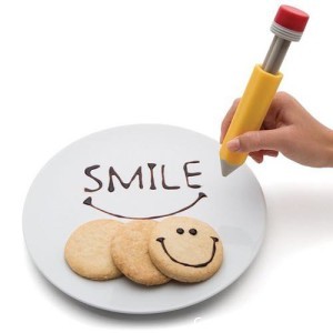 Today's Gadget is the "Write On Decorating Tool"!