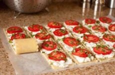 Caprese-Style Lasagna Roll-Ups