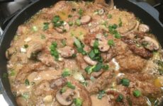 Alice’s Veal Scaloppine with Mushroom Wine Sauce
