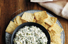 Spicy Cheesy Spinach Crab Dip