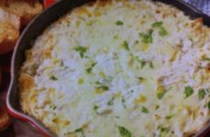 Bubbly and Easy Crab and Artichoke Dip