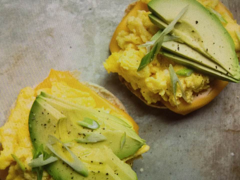 Satisfying Scrambled Egg and Avocado Breakfast Sandwiches