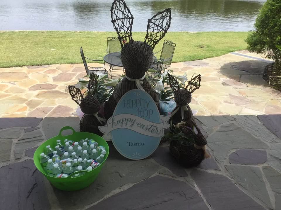 Easter Outdoor Décor