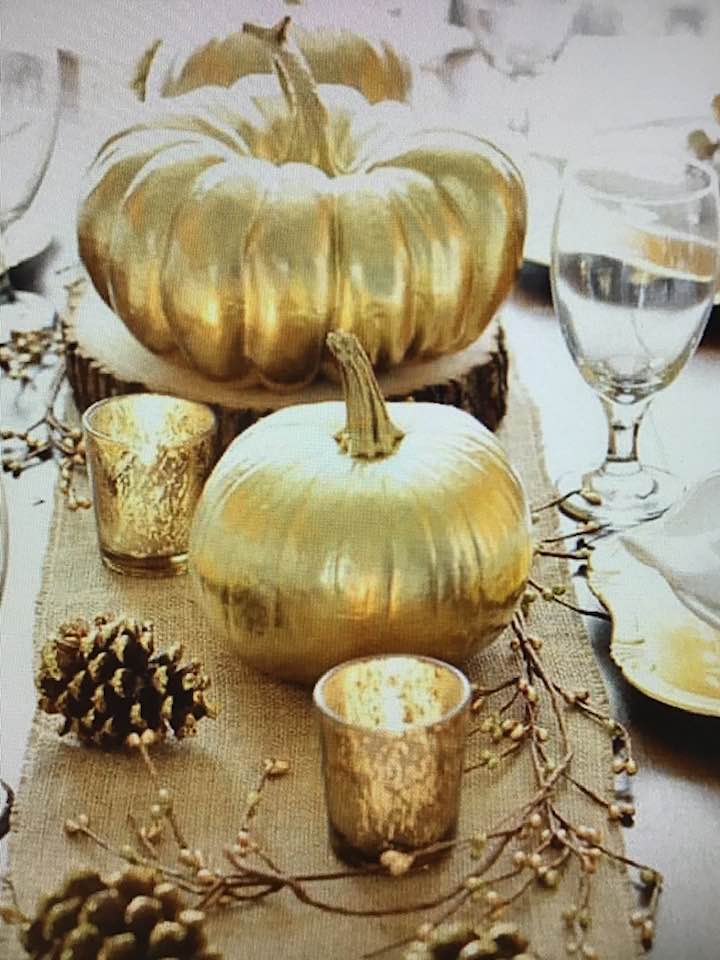 Golden pumpkin table scapes