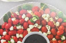 Beautiful edible wreath