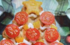 Holiday Crescent Roll Christmas Tree