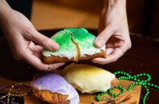 Mardi Gras King Cake littles