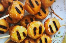 Unbelievable Doughnut Hole Kebobs