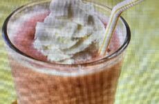 Refreshing Banana-Berry Cloud Smoothie