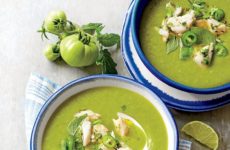 Vibrant Green Tomato and Lump Crabmeat Soup