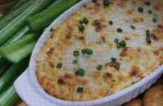 Creamy, Cheesy-Spinach Crab Dip