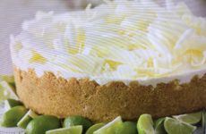 Paula Deen's No-Bake Key Lime Mousse Cake