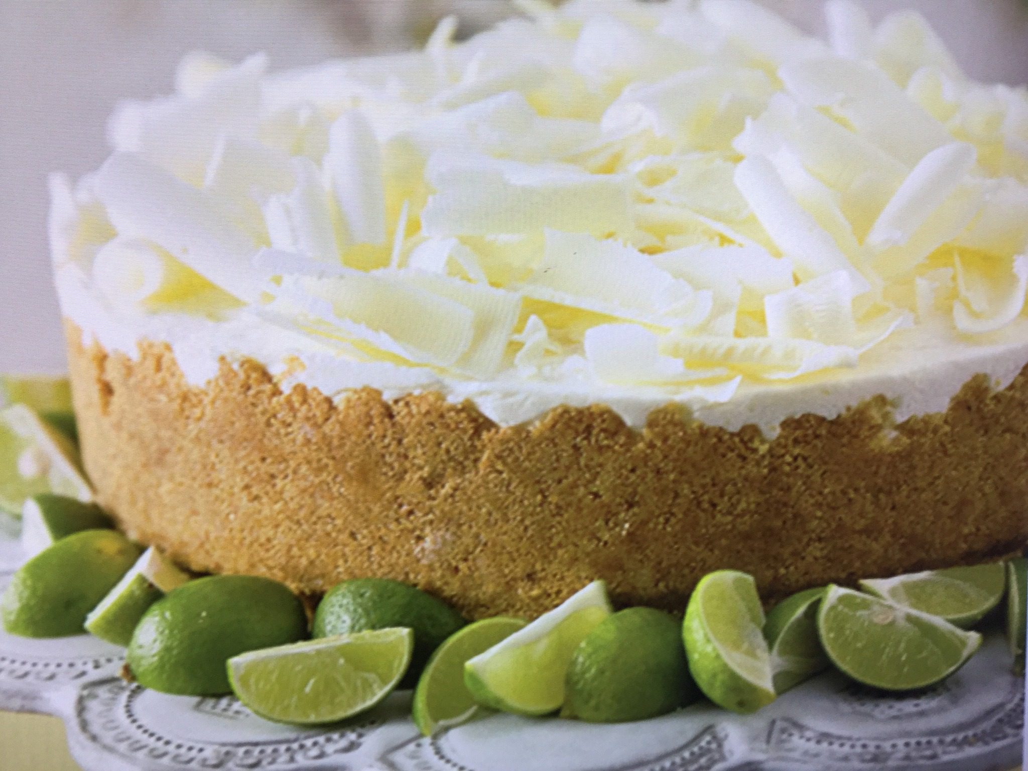 Paula Deen's No-Bake Key Lime Mousse Cake