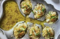 Easy Broiled Oysters with Herbs
