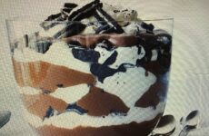 Decadent Chocolate-Cookie Crunch Trifle