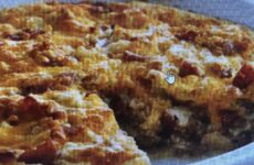 DELICIOUS EASY CHEESEBURGER PIE