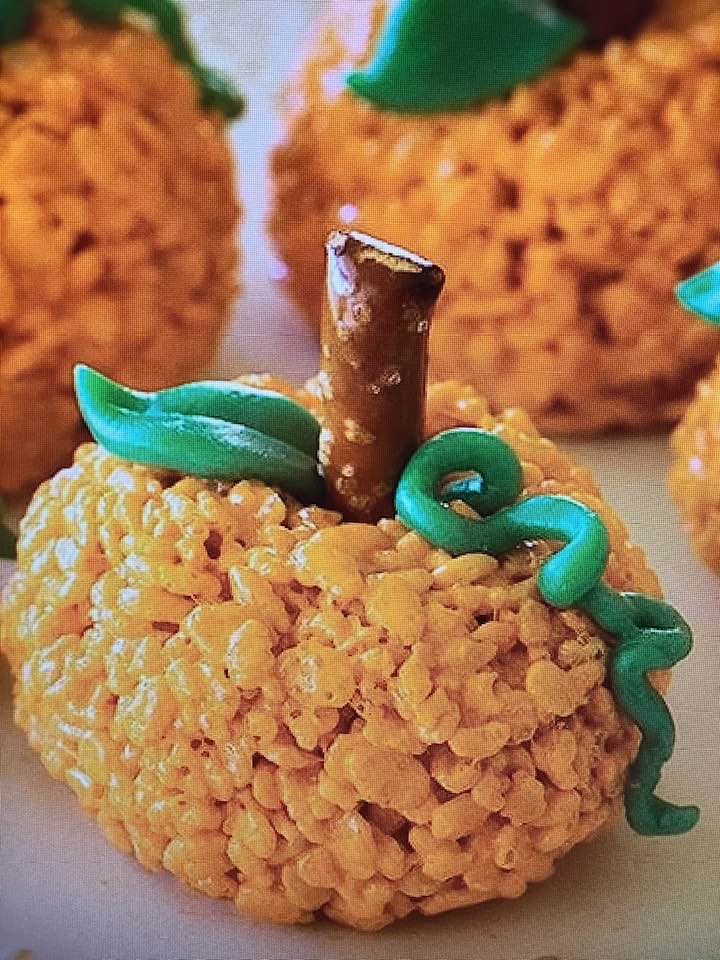 Pumpkin Rice Crispy Treats!