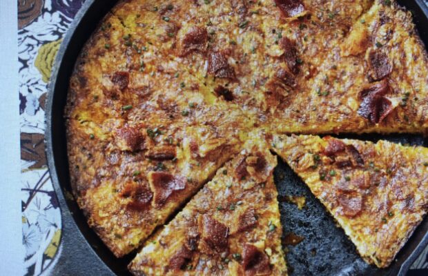 Fabulous Bacon-Cheddar Skillet Cornbread