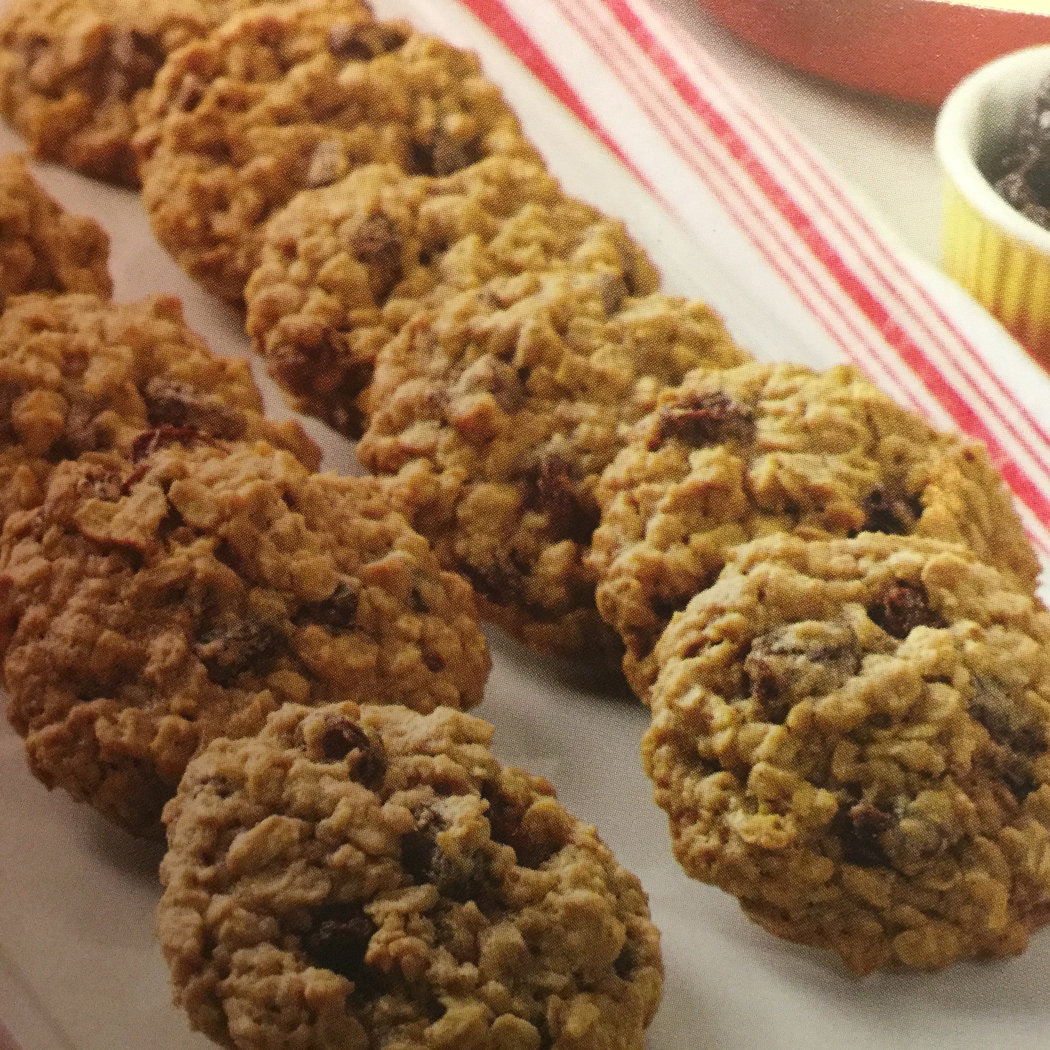 Santa's Best Oatmeal Cookies