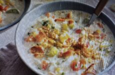 Flavorful Crab and Corn Chowder