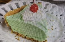 No-Bake Shamrock Shake Pie