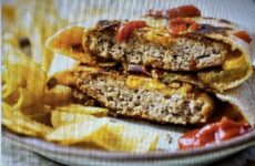 Crunchy Cheeseburger Wraps