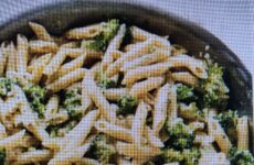 Easy Broccoli Alfredo Pasta