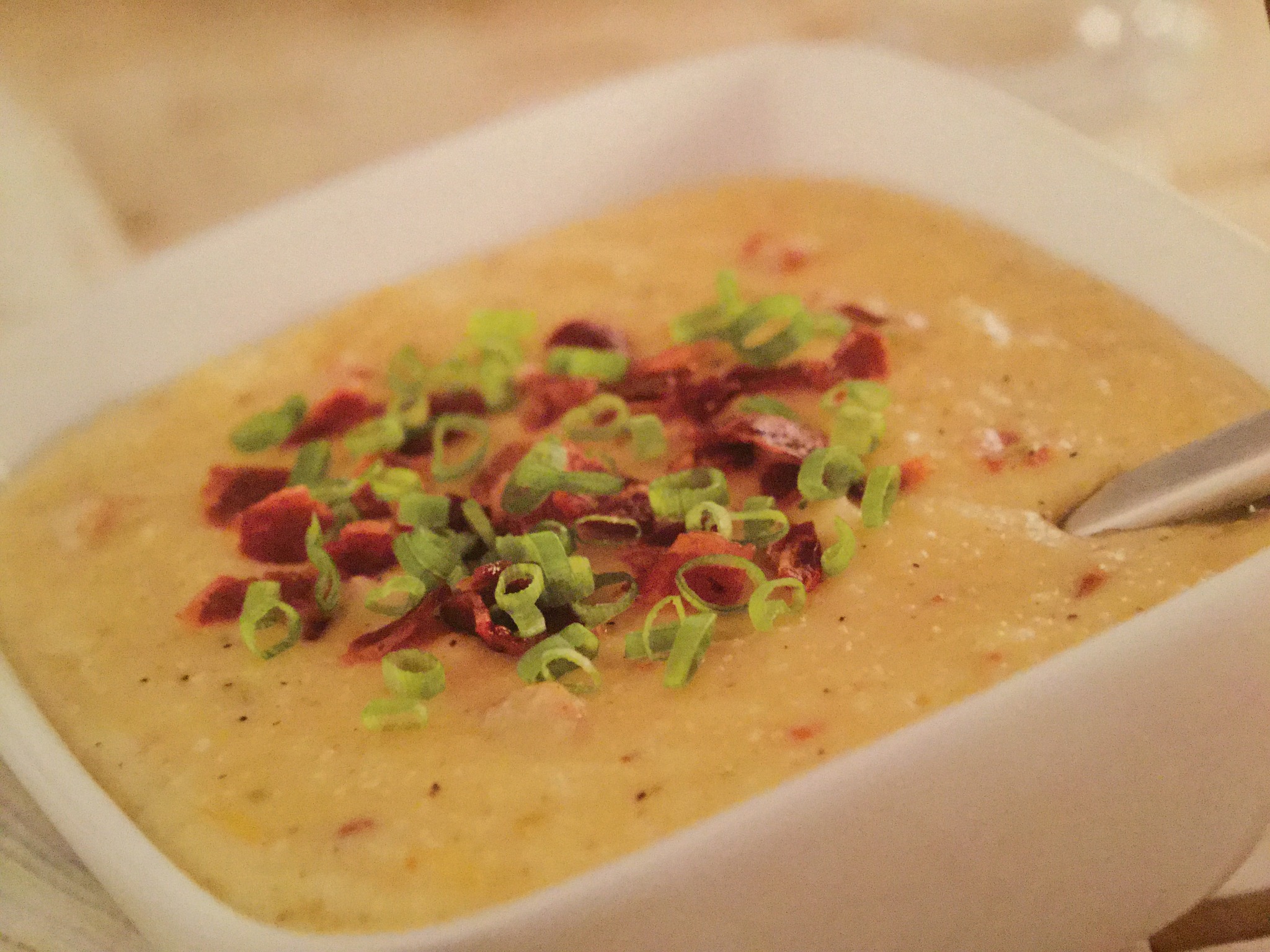 Crock Pot Cheese Grits with Chilies and Bacon