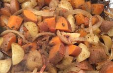 CRISPY BAKED POTATO MEDLEY!