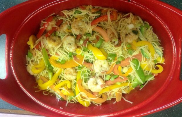 LEMONY SHRIMP AND ASSORTED PEPPERS PASTA