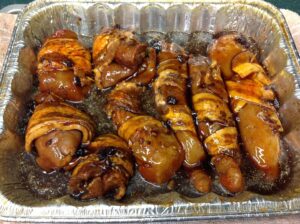 COFFEE-MARINATED BACON-WRAPPED BONELESS CHICKEN THIGHS AND BREASTS
