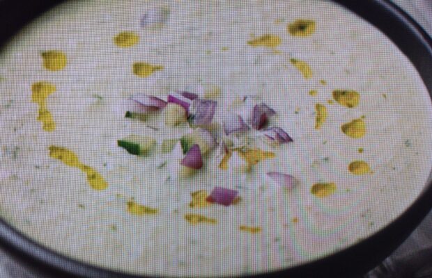 CHILLED CUCUMBER SOUP