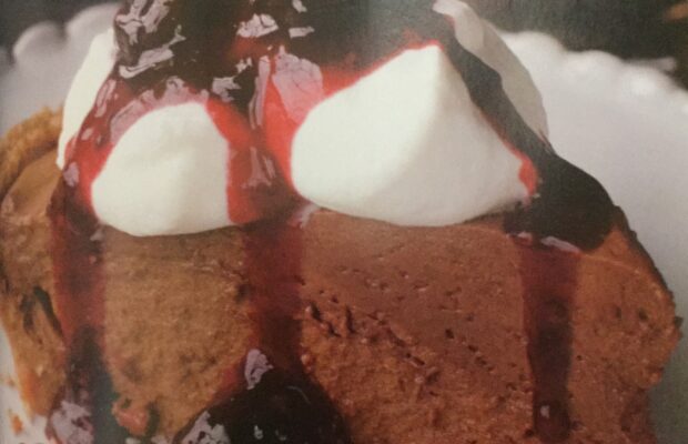 FRENCH SILK PIE WITH BLACKBERRIES