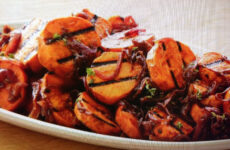 CARAMELIZED ONIONS AND SWEET POTATO SALAD